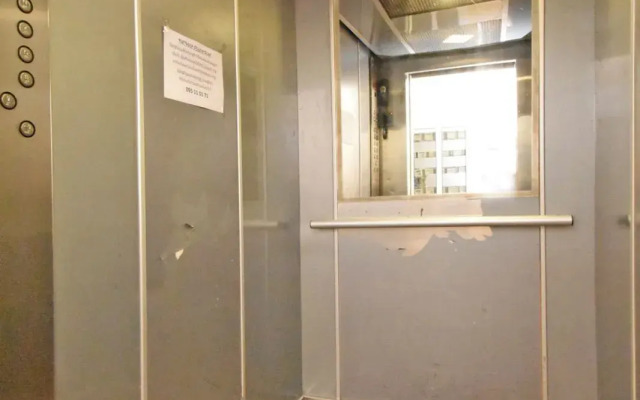2-K v Novostroyke, Ulitsa In Yerevantsu, Hh399 Flat