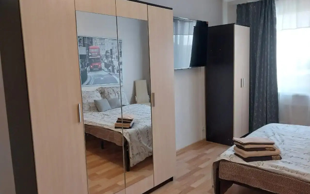 Uyutnaya Kvartira V Spalnom Rayone Flat