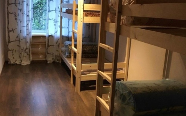 Апартаменты улица Болотникова 4