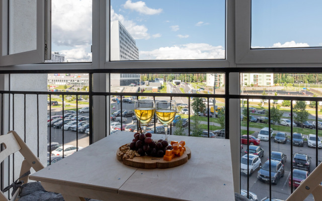S Uyutnym Balkonom Apartments