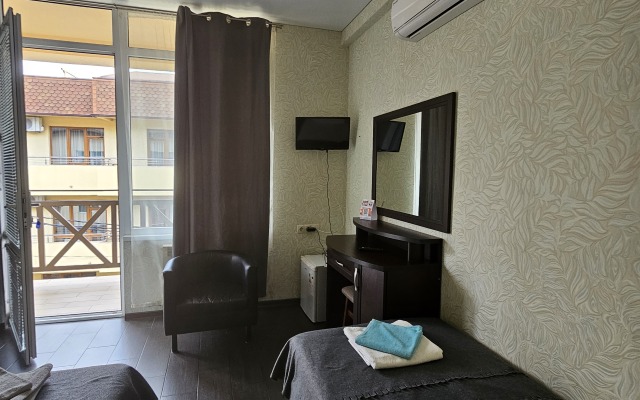 Svetlyachok Guest House