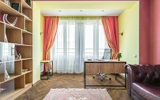 Lalapart Vintage House s Otdelnym rabochim kabinetom v Neboskrebe Flat