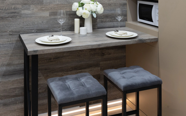 Red Apartments Art Layt Siti Melori Apartments