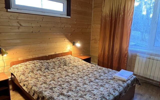 Частный дом на озере