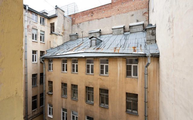 LetYourFlat Malaya Morskaya Apartments