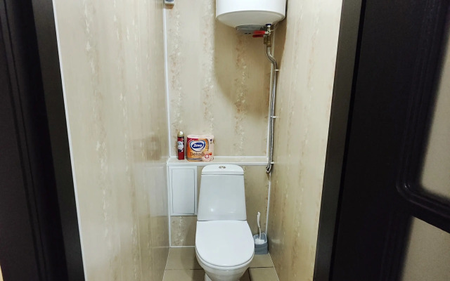 Na Ulitse Krasnykh Partizan 17 Apartament
