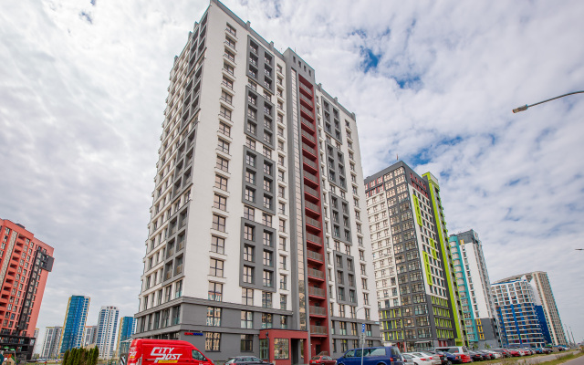 Uyutnaya svetlaya studiya v Zhk Minsk-Mir Apartments