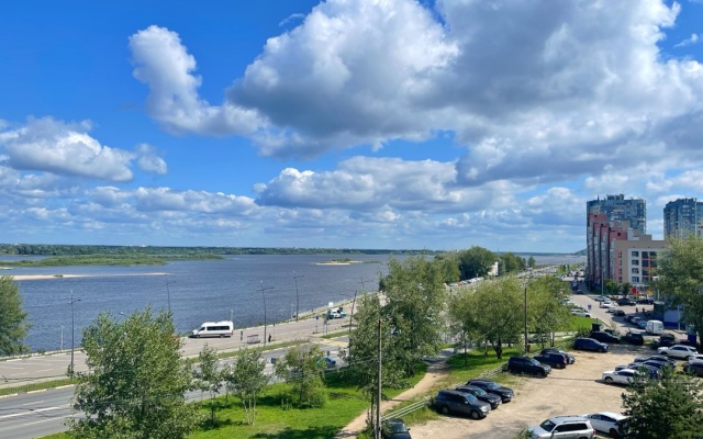 Апартаменты на набережной Волги 10