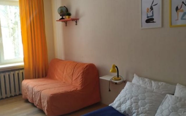 Uyutnye 2KH Apartamenty na Moskovskoy Lodging House