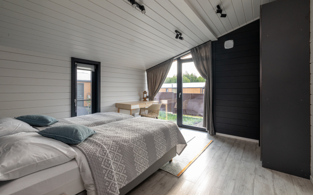 Garnet Holiday. Mir Mini-Hotel