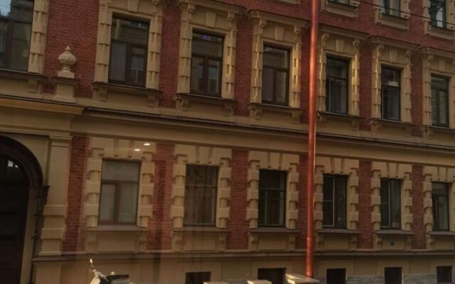 Апартаменты 5 на улице Колпинская 2