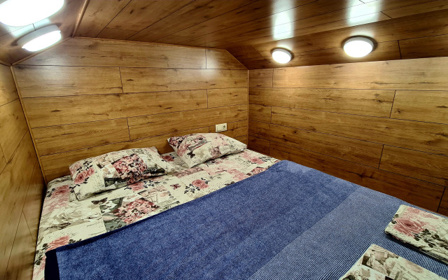 Vozle Peschanogo Plyazha Ogonek Flat
