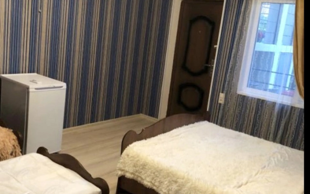 Izumrudny Guest house