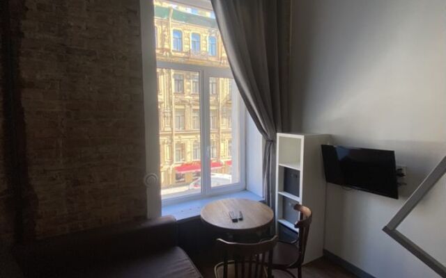 Квартира Студия 2 у Дворцовой площади на Малой Морской 15