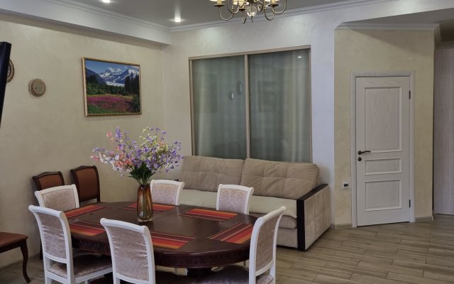 Apartment Vershina 706