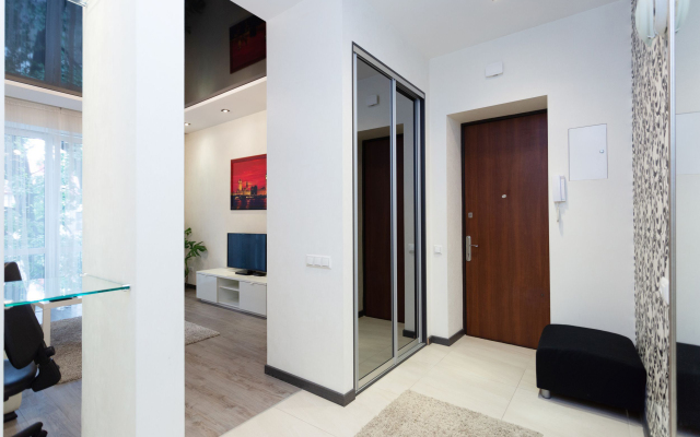 Dvukhkomnatnaia V Istoricheskom Tsentre Flat