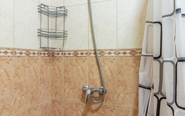 Na Krymskoy Flat