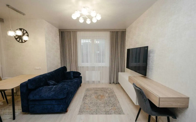 Na Prospekte Yanki Kupaly 88b Apartments