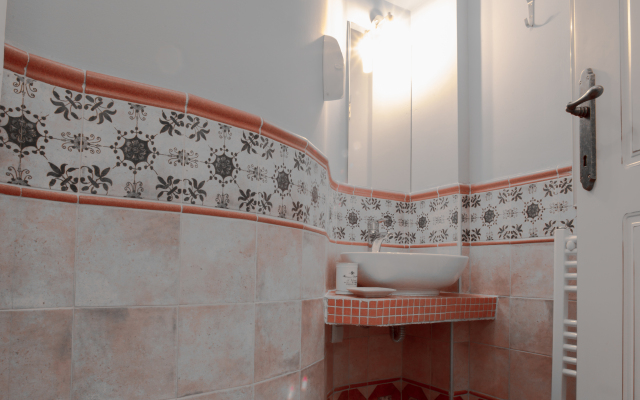 Toroni Luxury Villas - White Villa