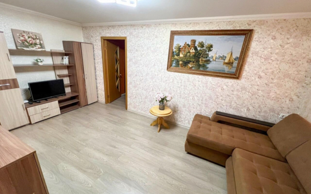 Na Ulitse Staronikitskoy, 10 Flat