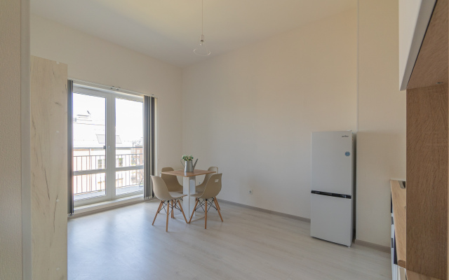 Апартаменты Двухкомнатная Квартира на Мансардном Этаже