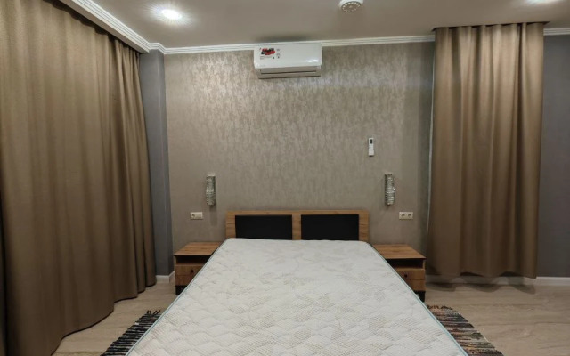 Dom s podogrevaemym basseynom Private house