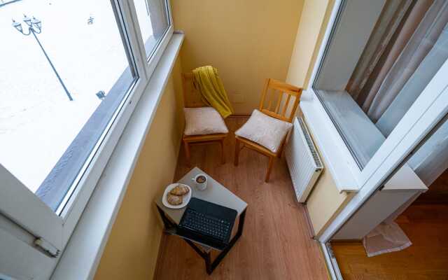 two-room in Amalienau Apartments