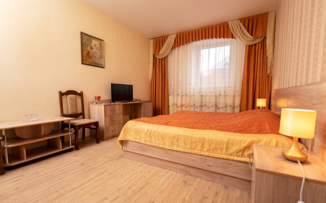 Knyaz Vladimir Hotel
