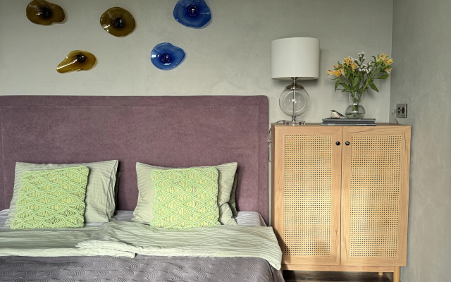 Vesna Na Baltike Flat