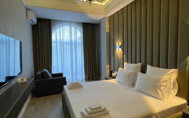 Parallel Butik Hotel