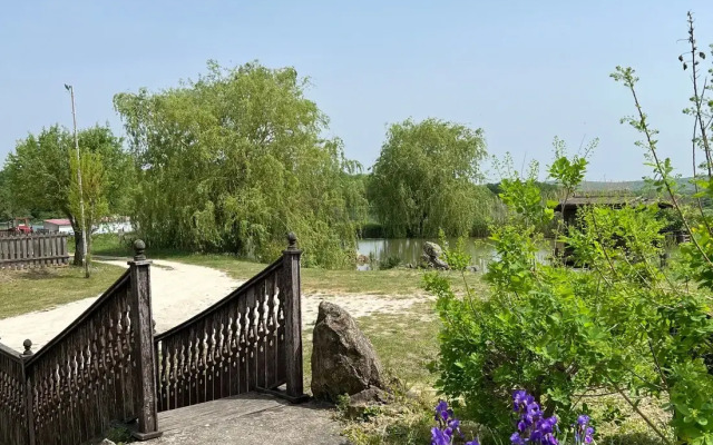 Cherkesskij Aul Hotel