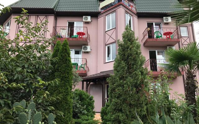 Nikol Guest House
