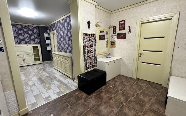 Квартира Серова 45 Трехкомнатная До 12 Человек