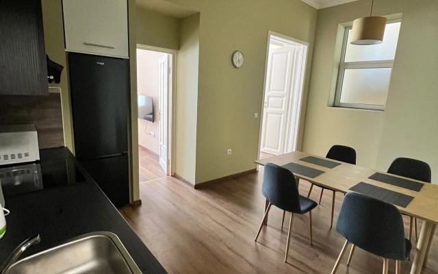 Kalvin Ter Home Apartments