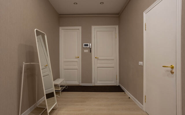 MyhomeYourhome Na Vereyskoy 2/60 Apartments