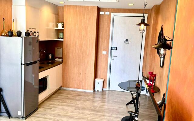 Baan Plai Haad Wongamat Apartments