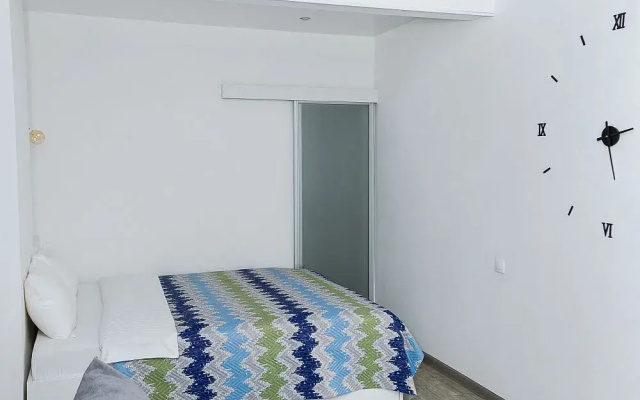 Квартира AntoninaApartments на улице Крылова 34