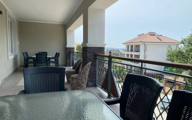 Valencia Guest House