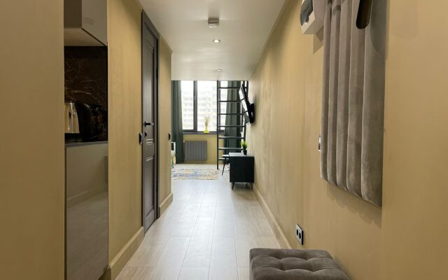 Uyutnye Sovremennye Vmestitelnye Apartamenty 615 Apartments