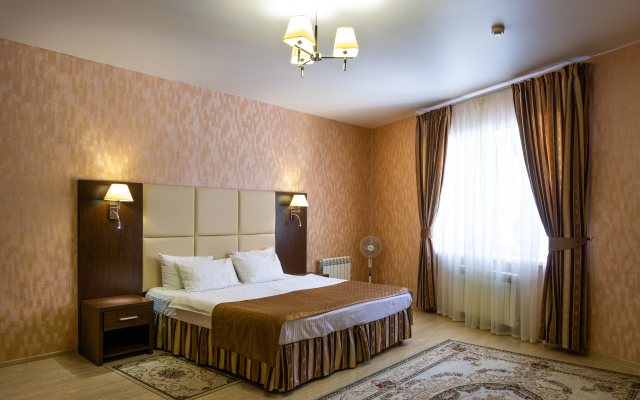 Viktoriya Hotel 3*