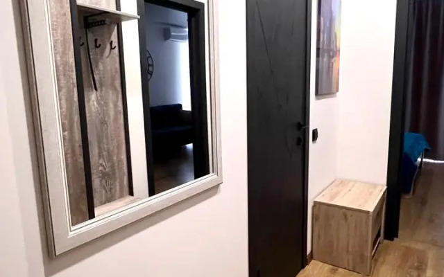 Na Figurnoy 1/2 Apartments