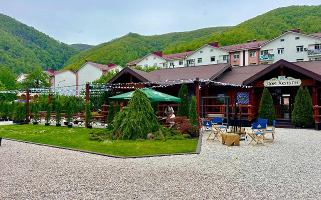 2-Kh Komnatnye Gory Ryadom s Kazino Apartments