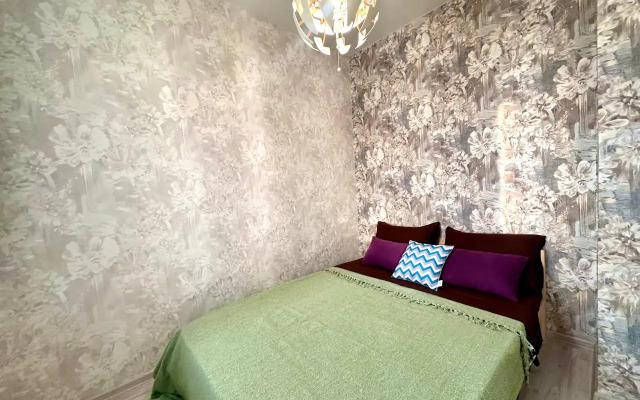 Квартира Посуточно рядом с Глобусом