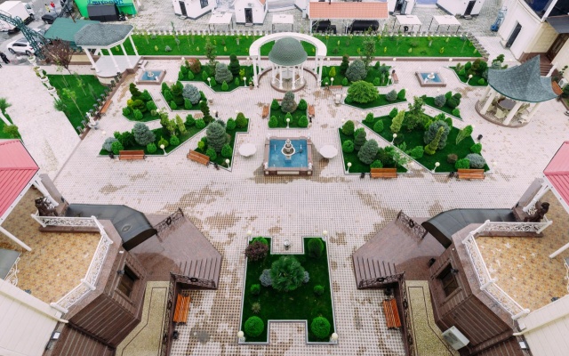 Отель Alexander