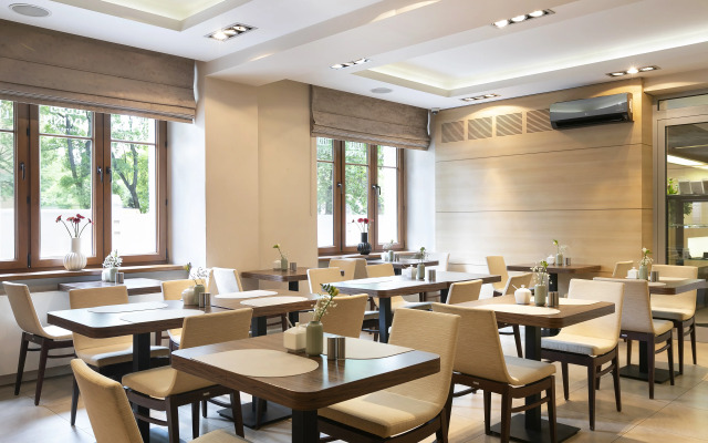 Апарт-отель Liv'Inn Aparthotel