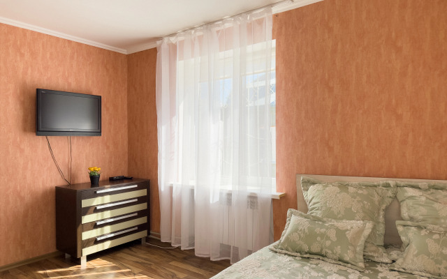 Квартира у Сквера с Видом на Никольский Собор