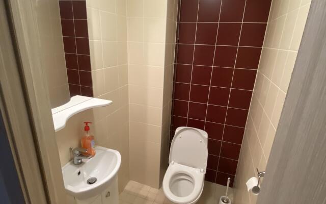 Dvukhkomnatnaya Na Privokzalnoy Ploschadi flat