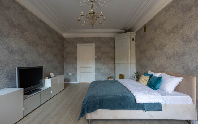 MyhomeYourhome Na Vereyskoy 2/60 Apartments