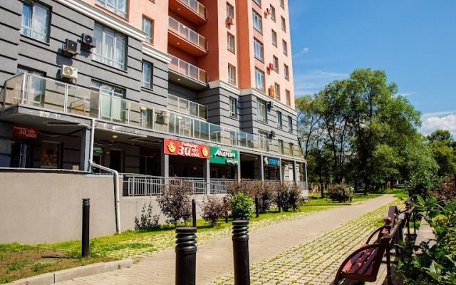 Na Bulvare Stroiteley 28g Apartments