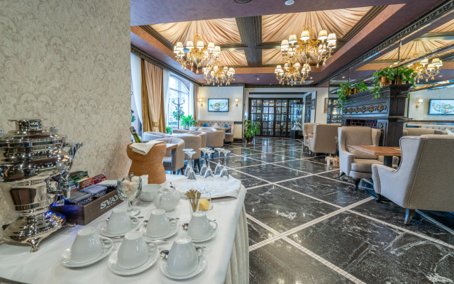 Gostinichno-restorannyj kompleks Attache Hotel
